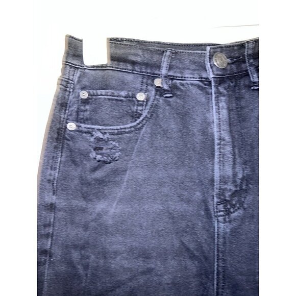 AMERICAN EAGLE Womens Black Wash Distressed Mom Straight Jeans Size 6 Short - Picture 2 of 15